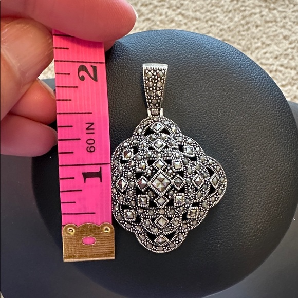 Elegant Sterling Silver Marcasite Pendant with Intricate Design - Picture 2 of 3